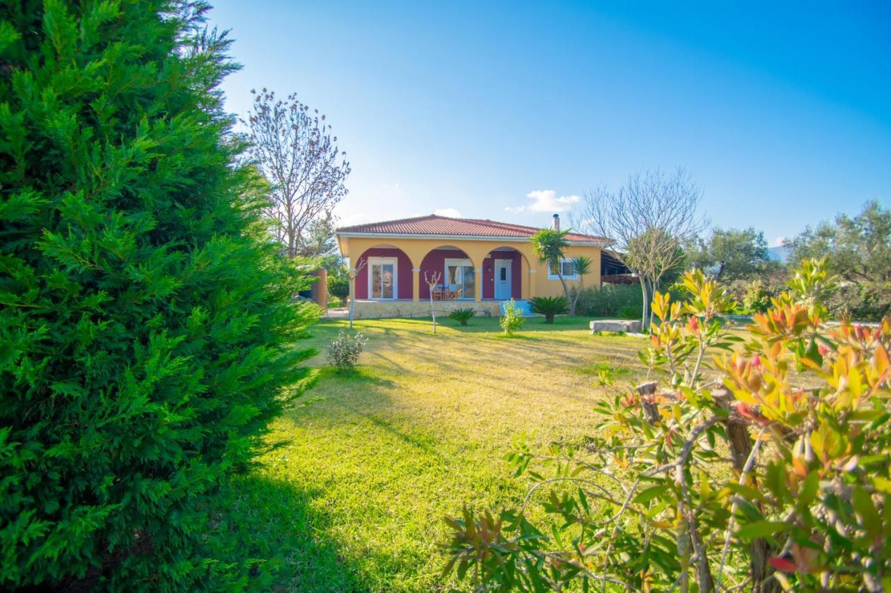 Loukas Farm House Áyios Kírikos Exterior foto
